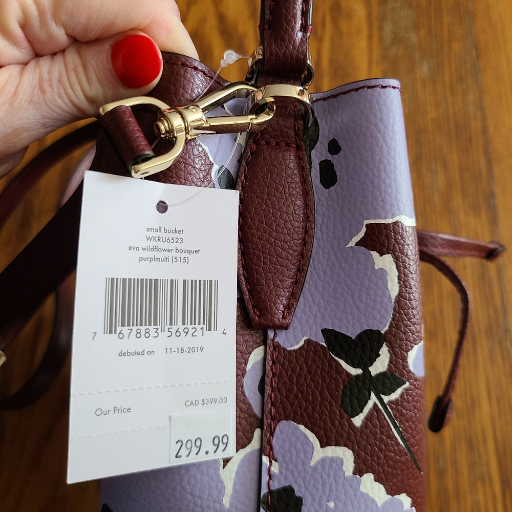 👀50% OFF 👀 NWT‼️ STUNNING Kate Spade ♠️ small bucket bag purse - Picture 4 of 16